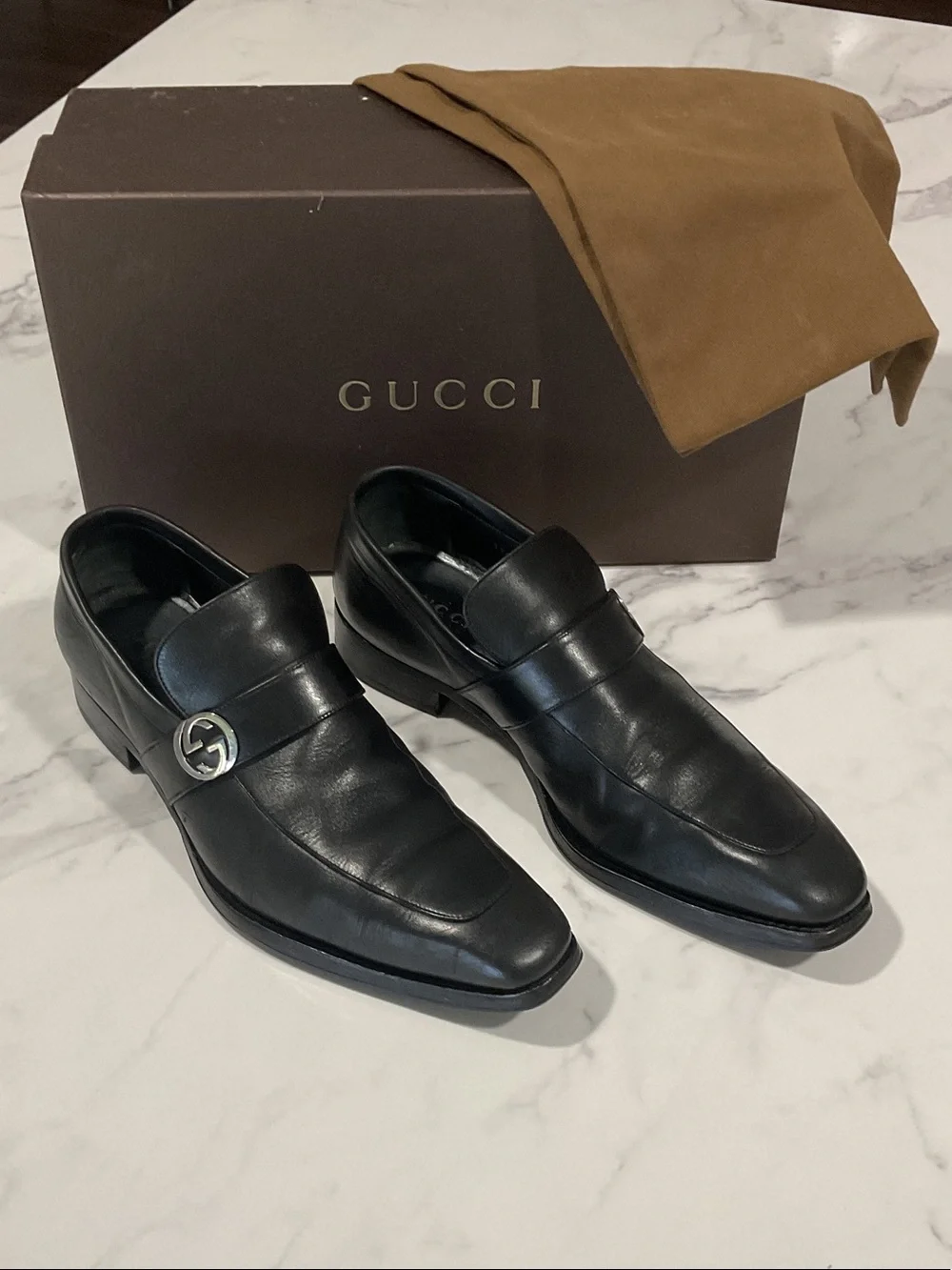 Gucci Black Leather Men’s Slip-On Loafers with Silver GG Buckle